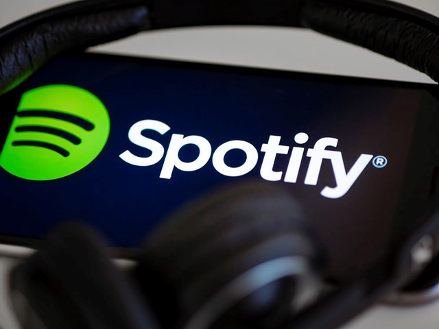 SPOTIFY объявил о запуске музыкального сервиса в России